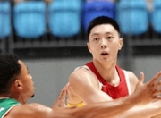 平博娱乐-胡明轩三分绝杀中国男篮险胜尤文图特的简单介绍