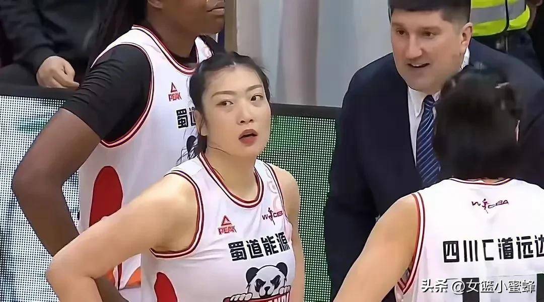 关于奥预赛-中国女篮47分胜新西兰韩旭21分李梦14分的信息