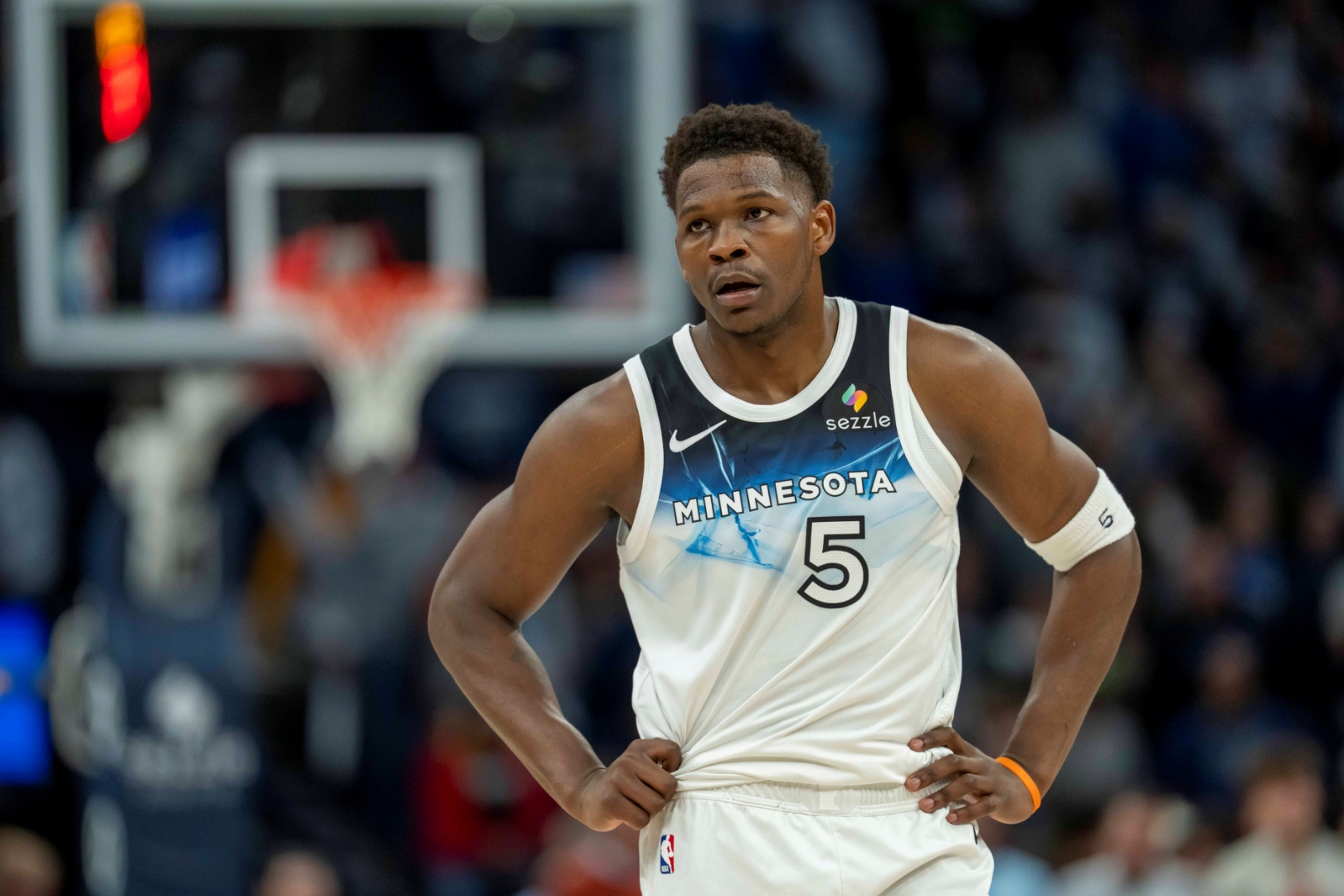 NBA总决赛MVP榜：亚历山大领跑哈利伯顿第四的简单介绍