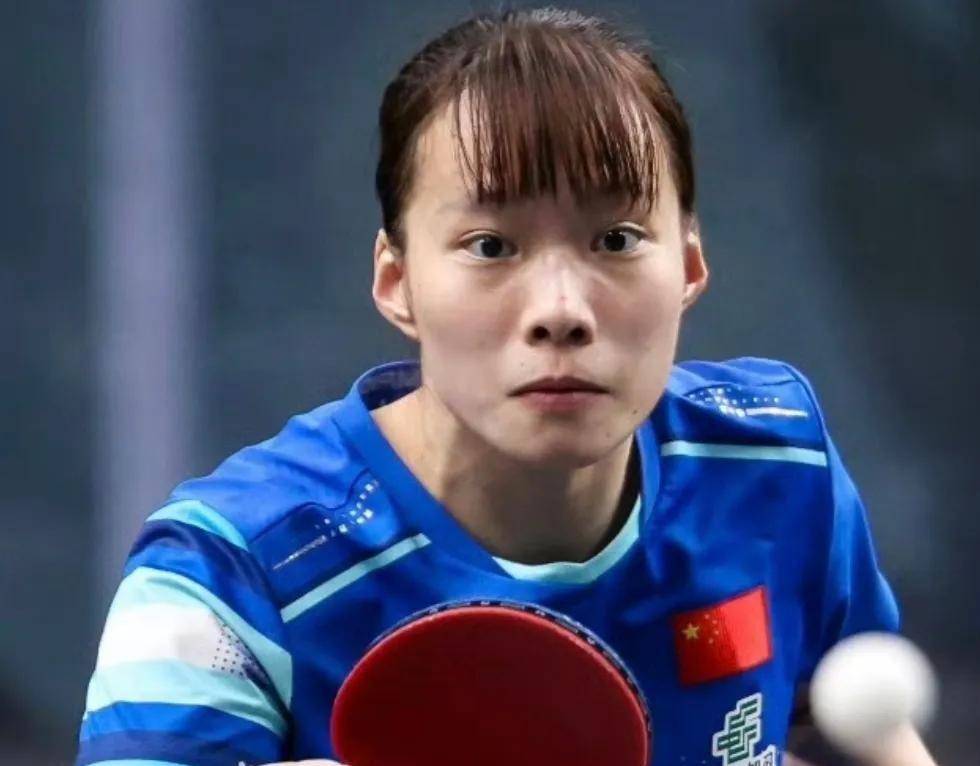 法国队全面碾压，小组头名稳坐不移
